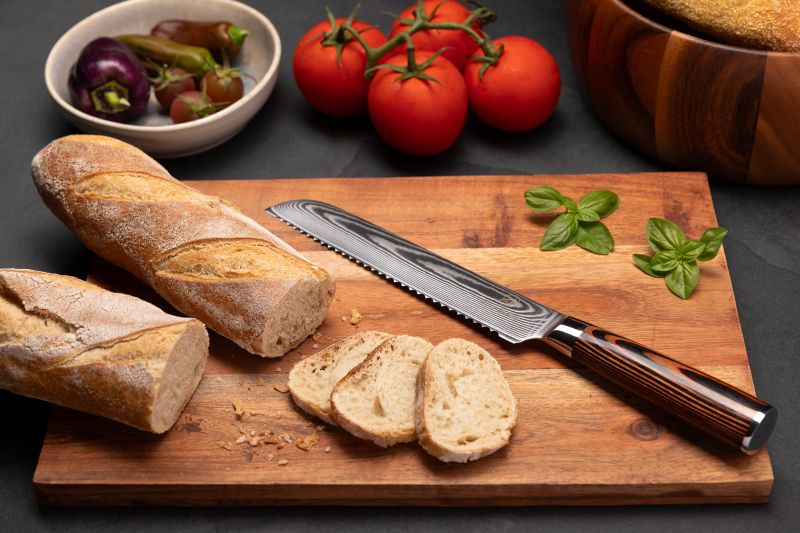 Wolfblood Damascus Bread Knife XL (32 cm)